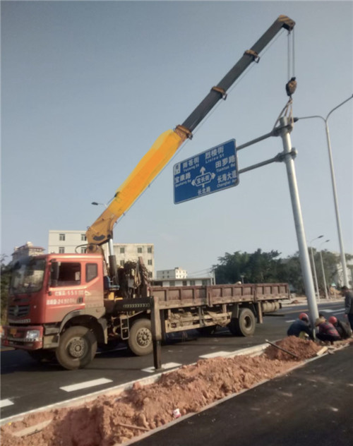繁昌县设备吊装租赁吊车要用多大吊车